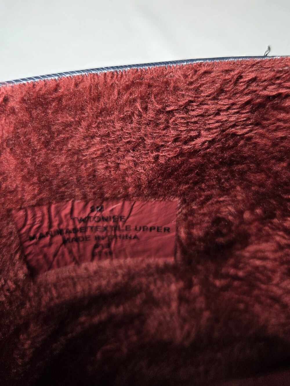Tommy Hilfiger Navy Blue Rain Boots w/Red Faux Fur Lining Slip On Size 8 - Picture 11 of 11